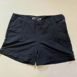 Oakley Women's Side-Zip Shorts Size 4 - Black